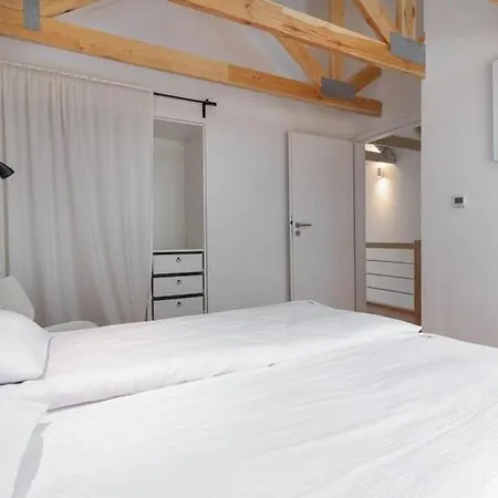 Holiday home Comfortable Homes By The Lake, Sauna Wiselka